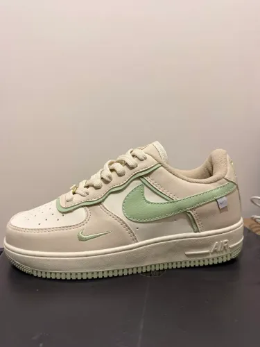 Tênis Nike Air Force