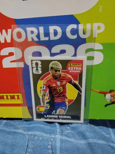 Figurinha Lamine Yamal dourado / Gold Original Panini