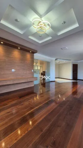 Apartamento com 3 dormitórios à venda, 190 m² por R$ 650.000,00 - Condomínio Residencial C