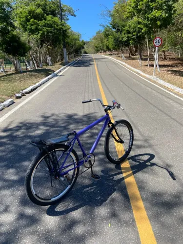 Estou vendendo essa bicicleta por conta de ter desanimado