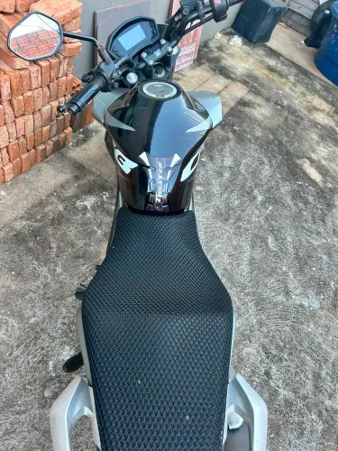 CB TWISTTER 250