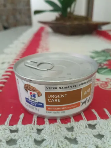 Vendo alimento para cães urgent Care Hils a/e comprei por 38,50,para meu cão e sobrou 1