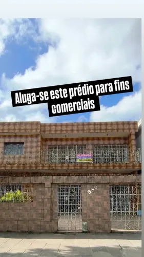 Aluga-se este prédio para fins comerciais