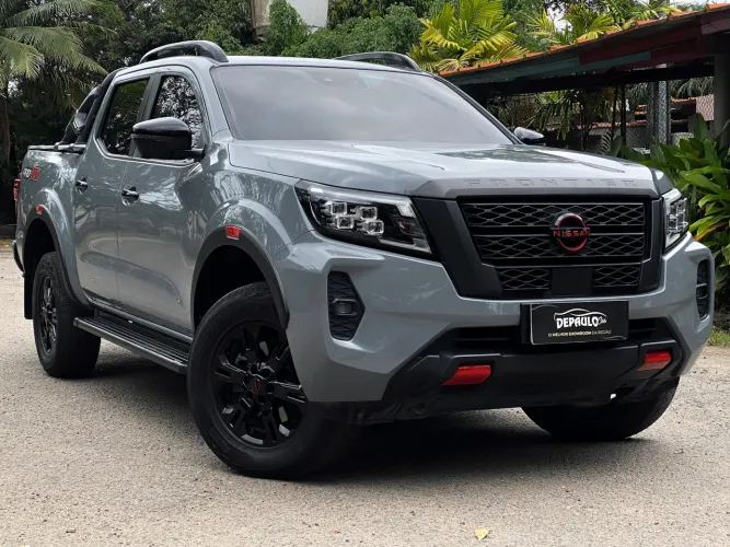 Nissan Frontier Pro4x CD 4X4 2.3 Bi-TB Die. AUT 2024
