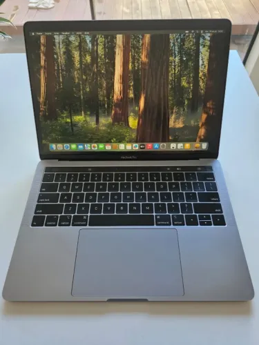 Mackbook Pro 2019 Core i5 Com Toucbar