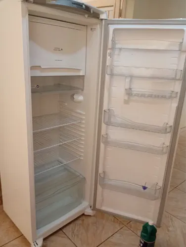 Geladeira Cônsul Fiat Free em perfeito estado