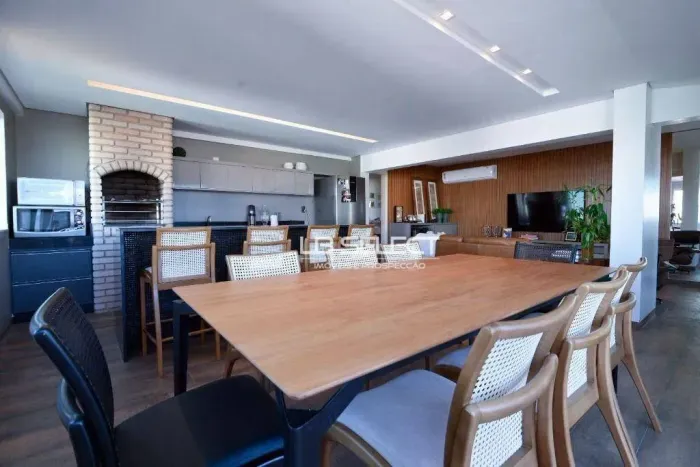 Cobertura com 3 dormitórios à venda, 200 m² por R$ 1.300.000,00 - Copacabana - Uberlândia/