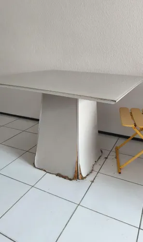 Mesa de Laca