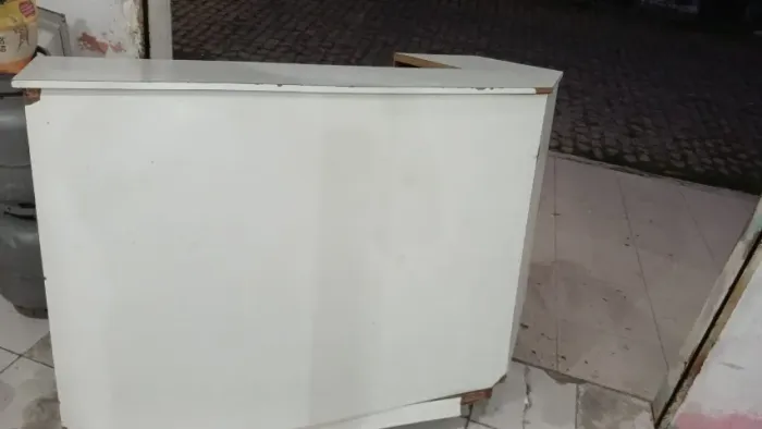 Balcão guarda volume 