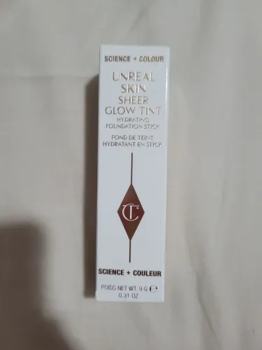 UNREAL SKIN SHEER GLOW TINT - CHARLOTTE TILBURY