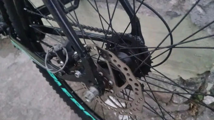 Bicicretá aro 29. Quadro de alumino tamanho 19