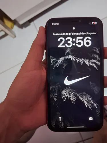 IPhone 11 128 GB saude da bateria 100% só com marcas de uso Face ID liberado pegando tudo
