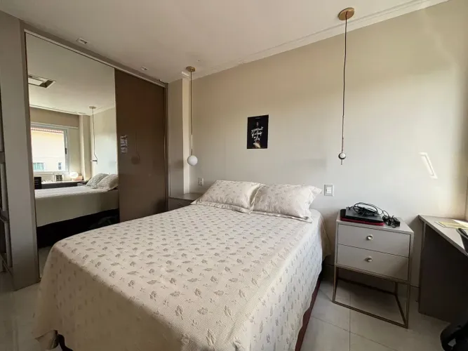 VENDO TRIPLEX NO BRISAS DO PQ DAS LARANJEIRAS 3 SUÍTES