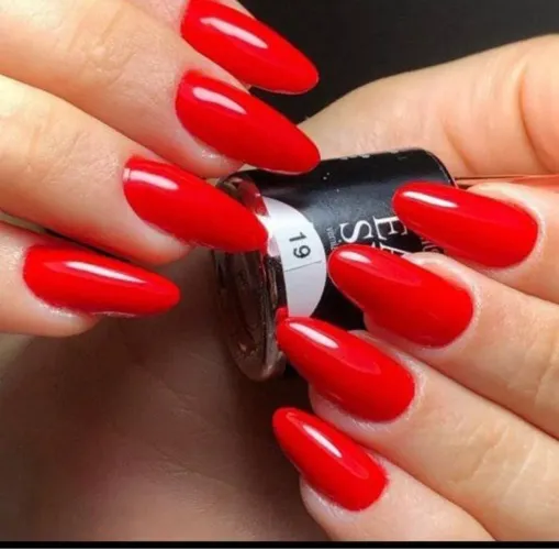 Manicure com experiência para salão em Taguatinga