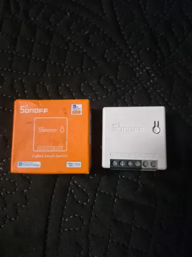 Mini zigbee casa inteligente
