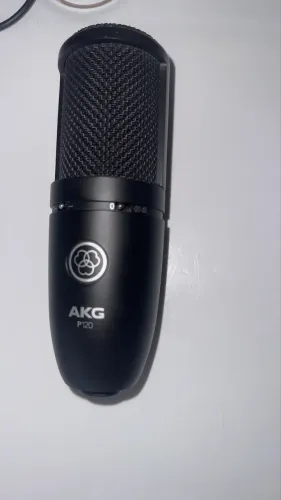 Microfone condensador AKG P120 profissional 