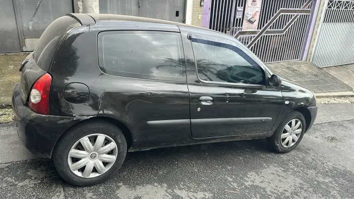Renault Clio Campus Hi-flex 1.0 16V 3P 2009