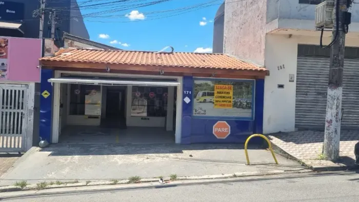 Uma casa para alugar finalidade comercial