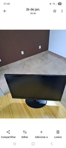 Monitor LG 23 sim  top