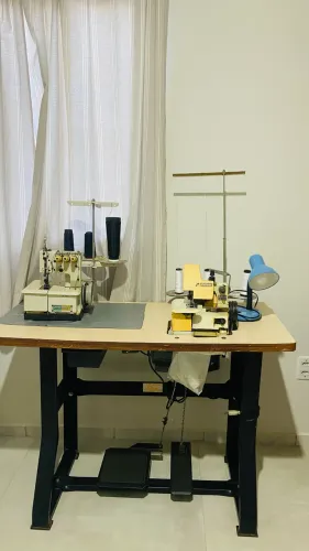 Máquina de Costura Industrial
