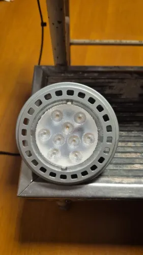 Lâmpada AR111 LED 12W 3000K