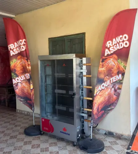 Máquina de Assar Frango / Galeto