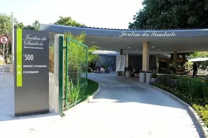 Jazigo com preço em conta, nunca usado no Jardim da Saudade - Sulacap