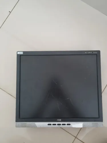 Monitor AOC 17 POLEGADAS