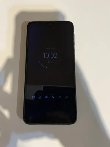 Motorola one macro