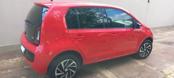 Volkswagen Up! Move 1.0 TSI Total Flex 12V 5P 2016