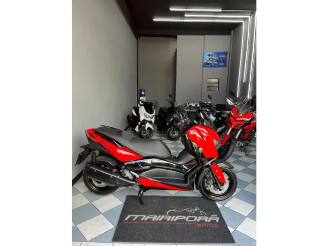 Yamaha Xmax 250 abs 2023