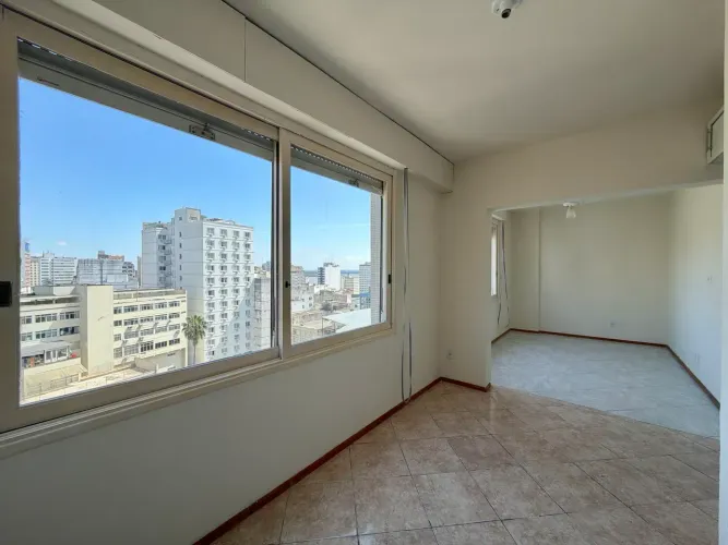 Jk amplo com vaga a 500 metros do Complexo da Santa Casa