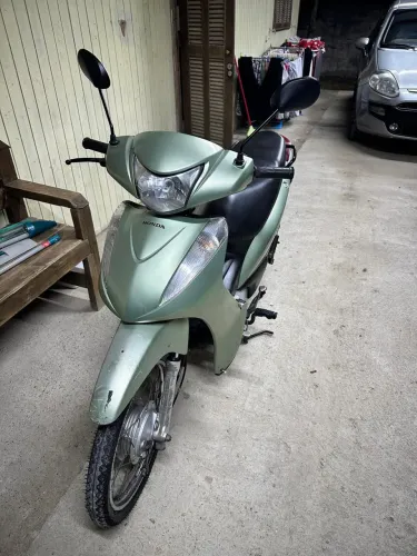 Vendo Biz 125 a Baixo da Fipe .