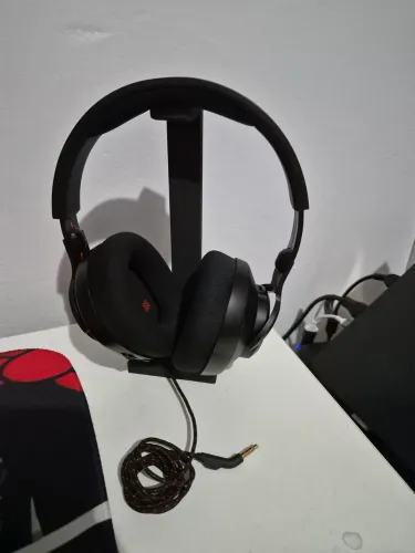 Headset JBL com fio sem microfone
