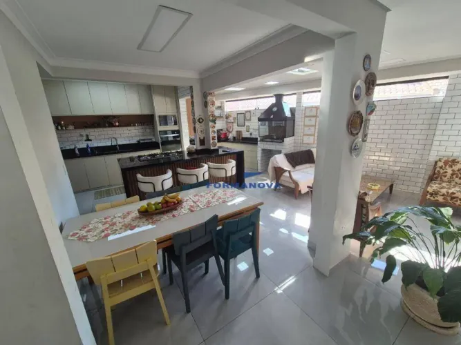 Casa 95m² | 3 Dormitórios | 1 Suíte | Lazer Completo | Condomínio Viva Vida | Granja Viana