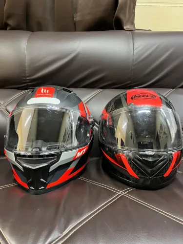 Capacete MT e PEELS 
