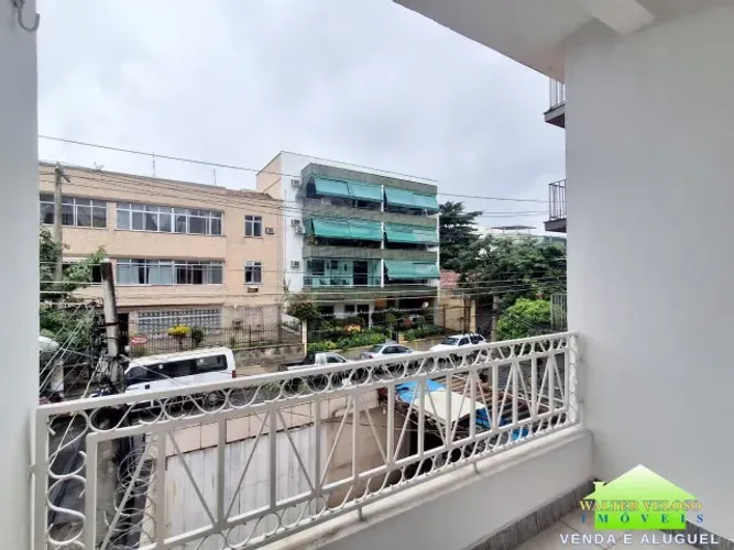 Casa 2 Quartos e varanda, na Rua Joaquim Rego, Olaria - R$ 1.800,00