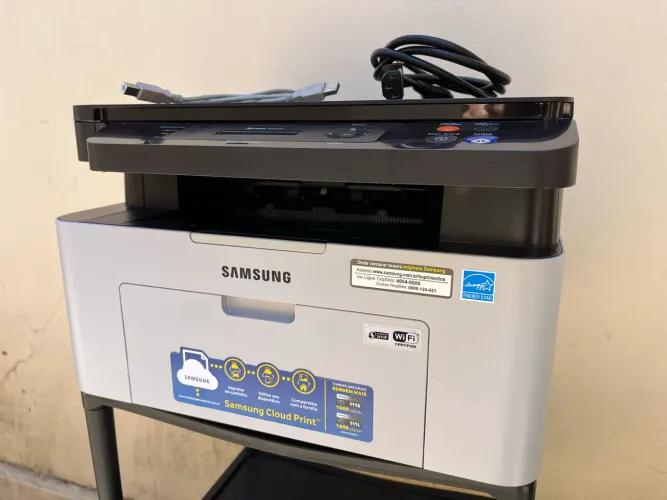 Impressora Samsung Xpress SL-M2070W