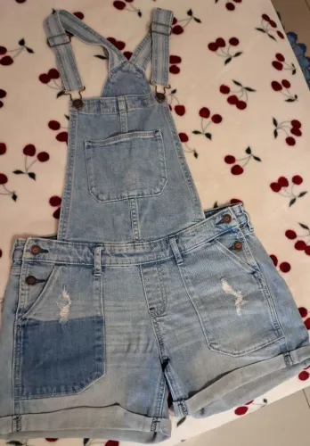 Jardineira Hollister Vintage Clássica