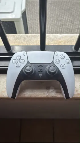 Ps5 novo com 1 controle em ótimo estado
