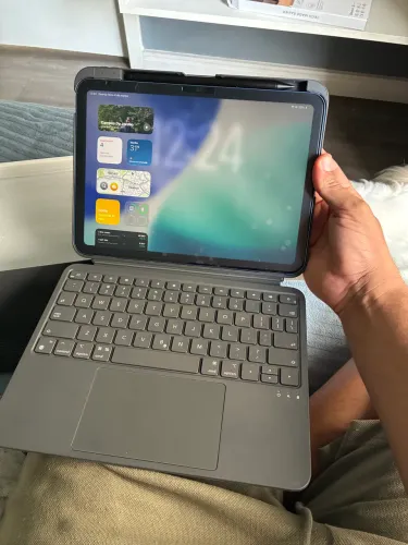 iPad 11 + Garantia e acessórios