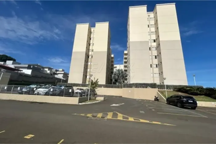 APARTAMENTO GRACIOSO COM 3 QUARTOS (UMA) SUITE E RICO EM PLANEJADOS