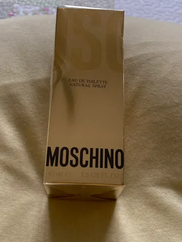 Perfume Moschino Femenino.