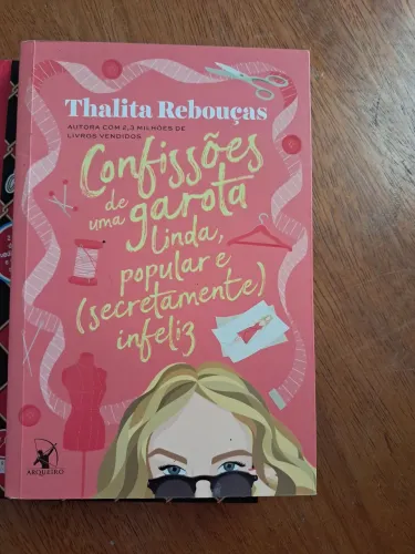 Confissões de uma garota linda, popular e (secreramente) infeliz