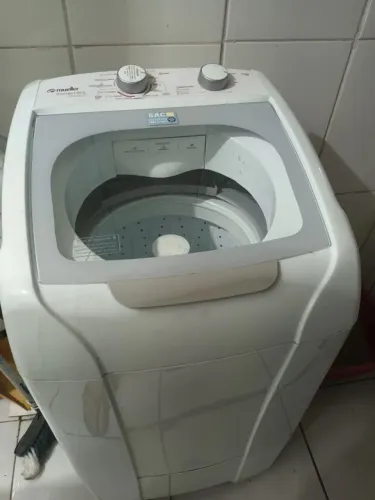 Lavadora em perfeito estado semi nova 8 kilos 