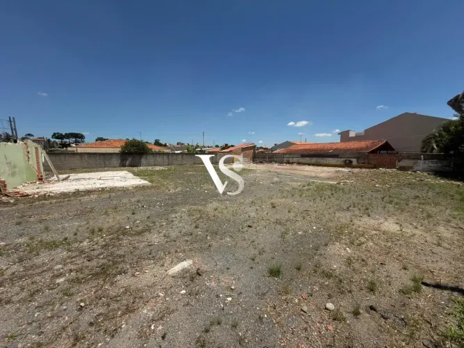 Terreno para locação 1035 m2 em Capão Raso - Curitiba - PR