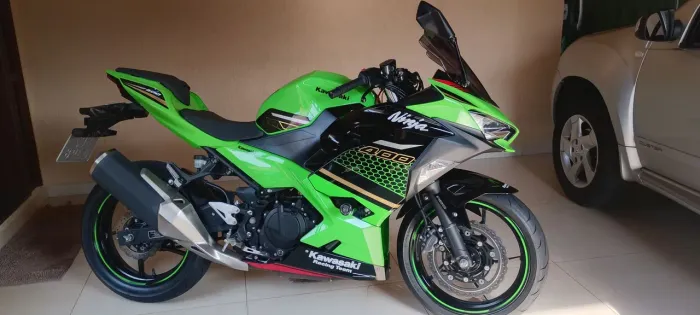 Kawasaki ninja 400