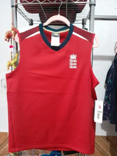 colete new balance england cricket vermelho tamanho m novo
