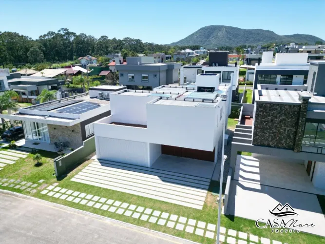 Casa à venda no condomínio Red Park, Florianópolis, com 4 suítes