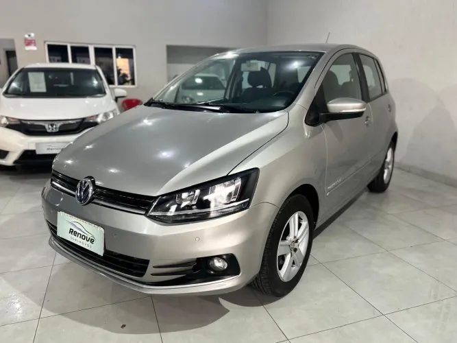Volkswagen Fox Comfortline 1.6 Flex 8V 5P 2016